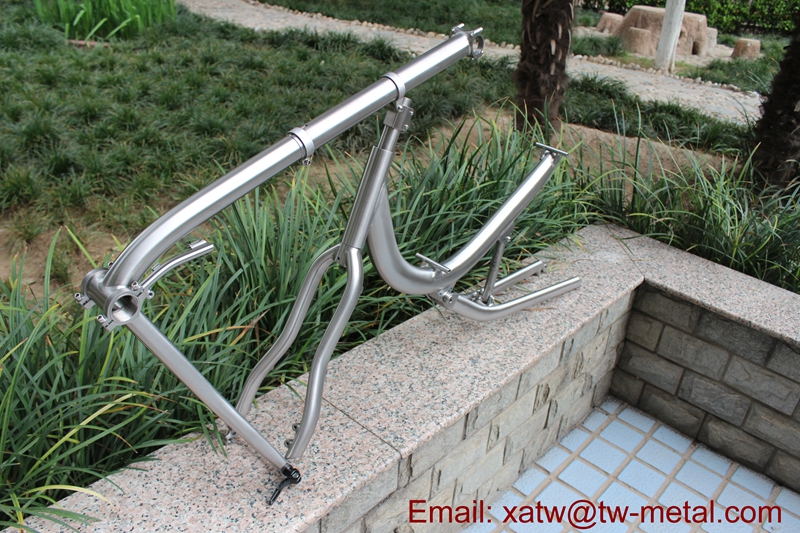 Titanium Recumbent bike frame suspension