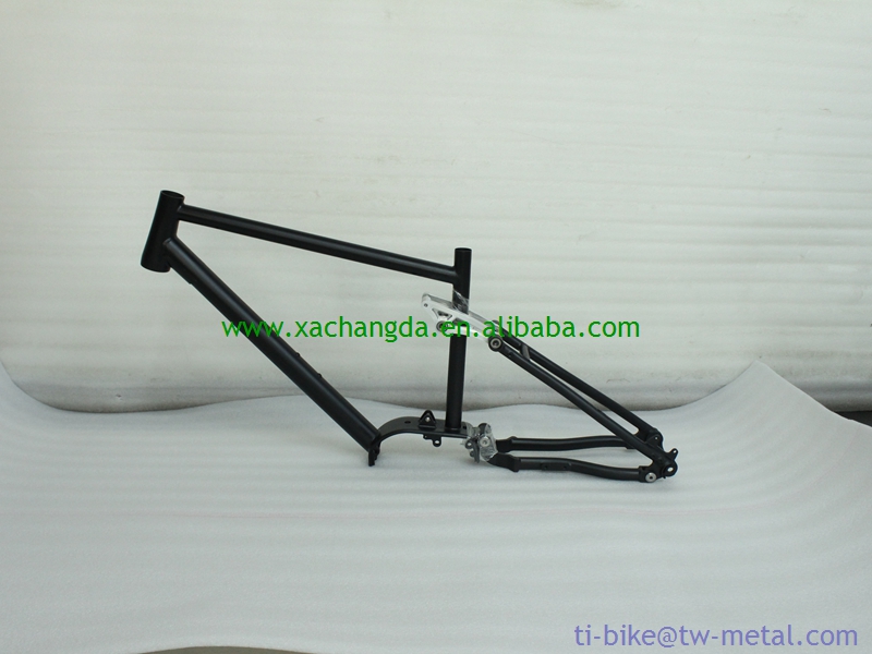 Titanium Suspension Bike Frame with G510 Bafang Bridge and matt black
